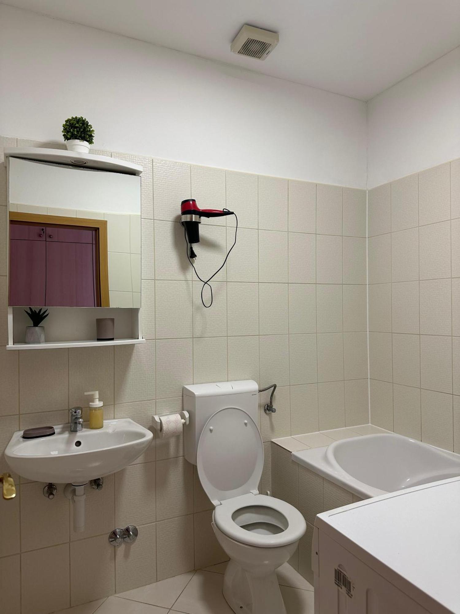 Apartman Bebic クレック エクステリア 写真